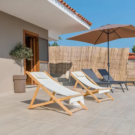 Blue And Infinity * 아기아 파라스케비