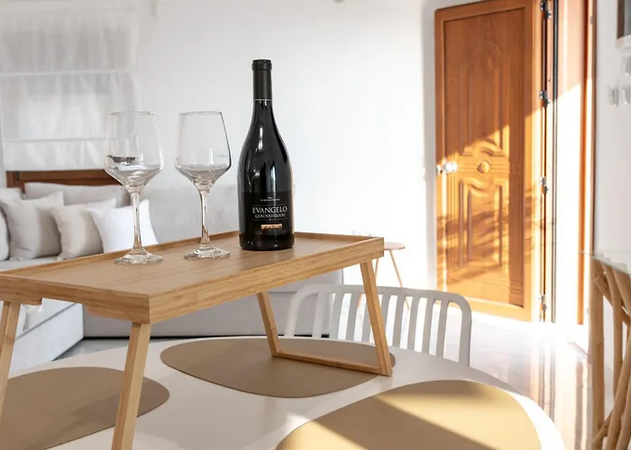 Blue And Infinity * Ajía Paraszkeví