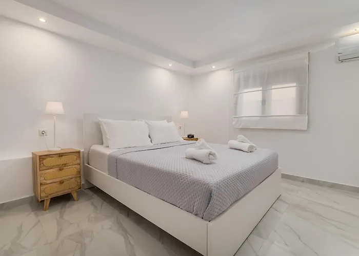 Nyaraló Blue And Infinity *