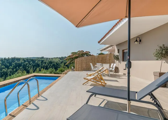 Nyaraló Blue And Infinity